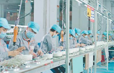 深耕小家電領(lǐng)域 小熊電器的創(chuàng)新戰(zhàn)略與市場(chǎng)洞察